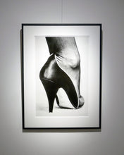 画像をギャラリービューアに読み込む, Helmut Newton Shoe Monte Carlo in 1983
